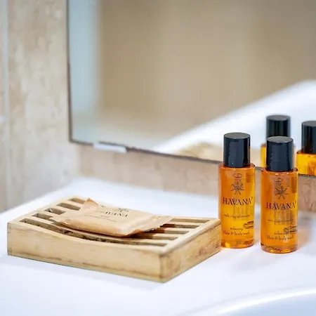 Rivoli- Quiet Apartment, Close To Negresco Nizza