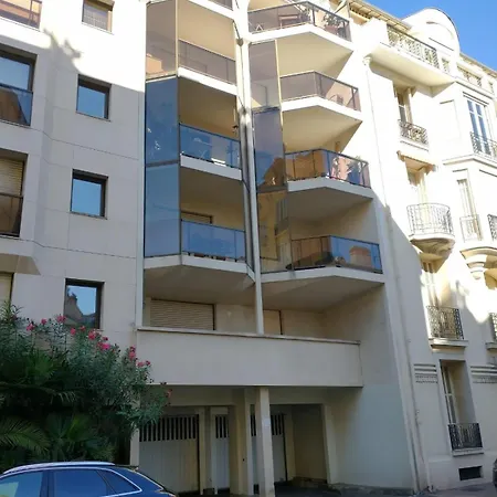 Rivoli- Quiet Apartment, Close To Negresco Nizza